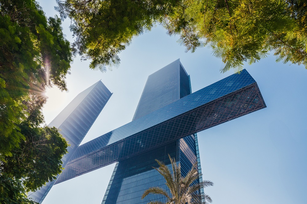 النجم تامر حسني يختار منتجع ون آند أونلي ون زعبيل