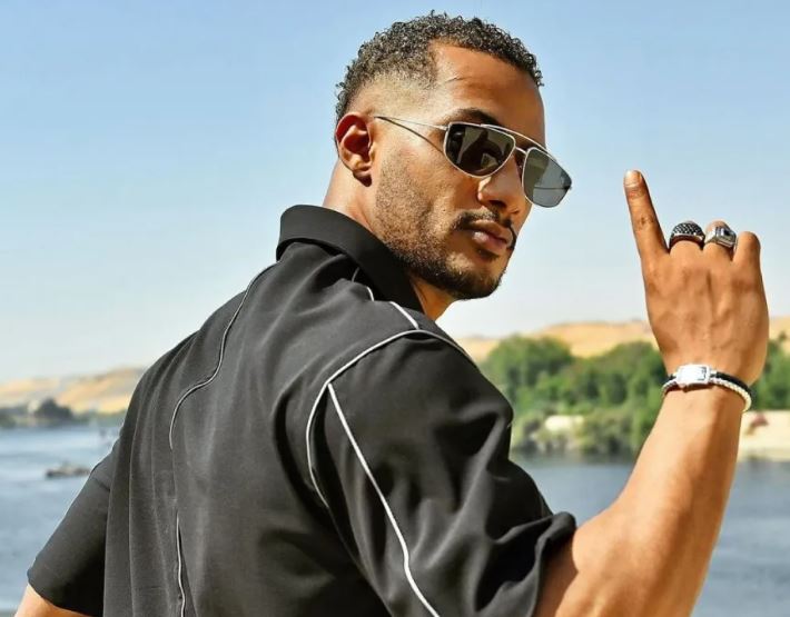 محمد رمضان يسدد 26 مليون جنيه لقنوات إم بي سي ويستنكر تجاهل وسائل الإعلام