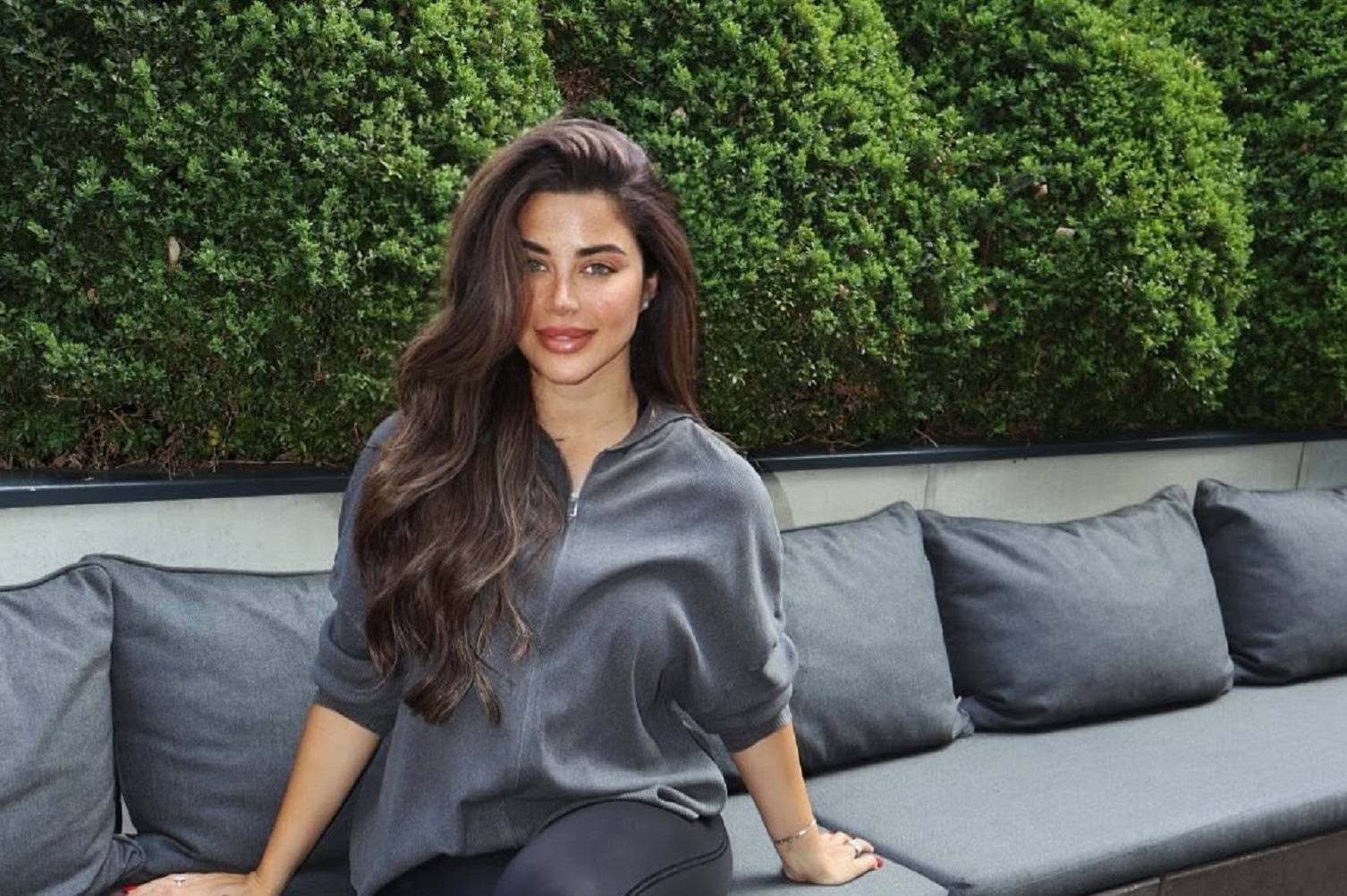 يارا السكري تكشف حقيقة زواجها من الفنان أحمد العوضي