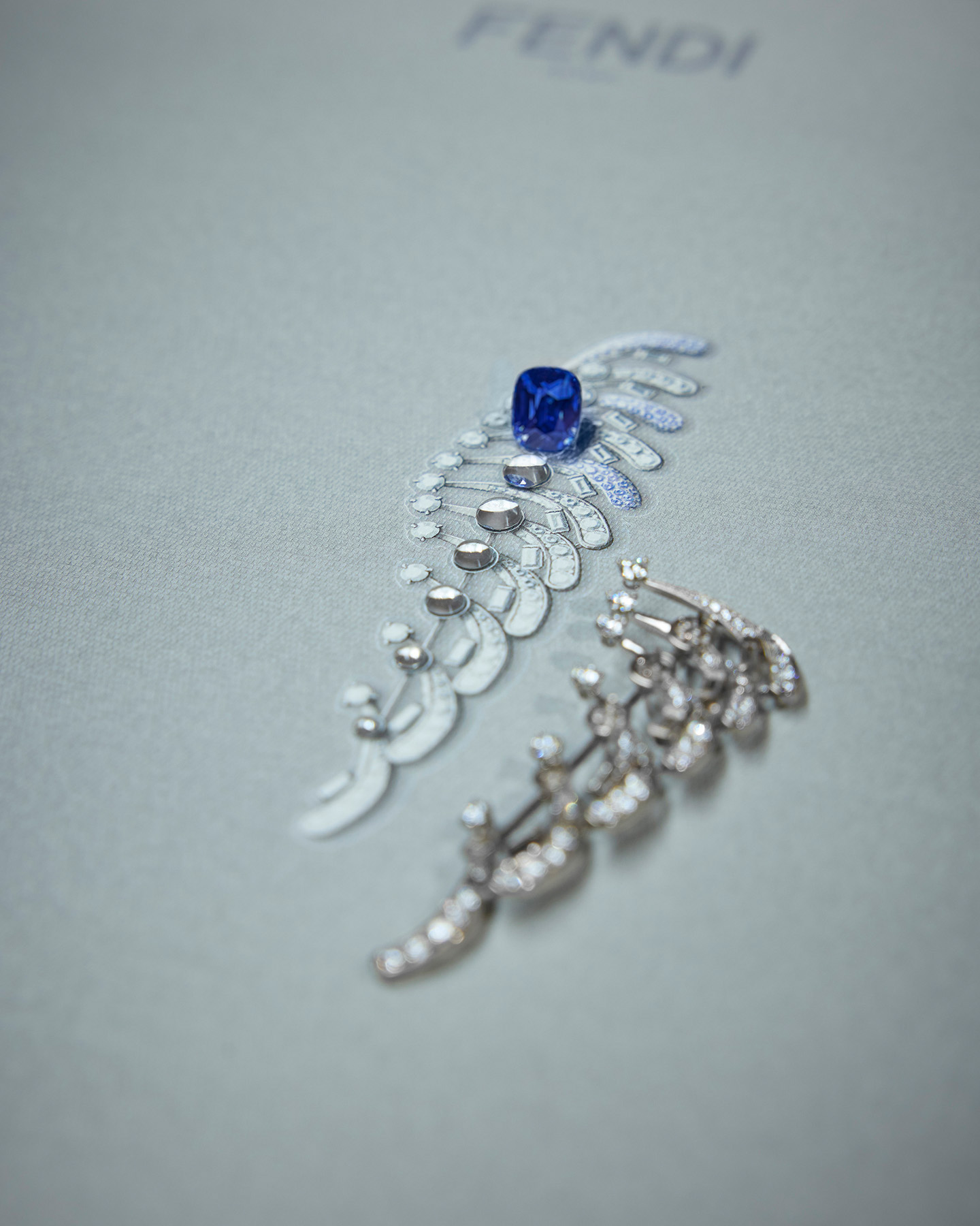 FENDI تطلق مجموعة المجوهرات الراقية"أو دراتيفيس"