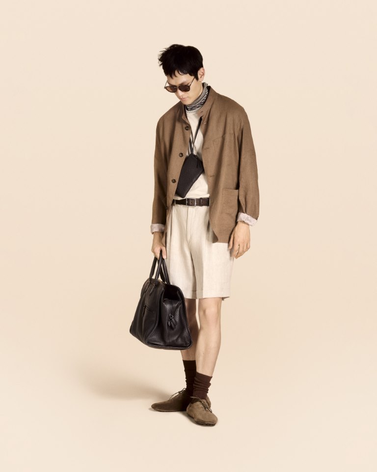 عرض بيرلوتي لربيع وصيف 26  Champ-contrechamp