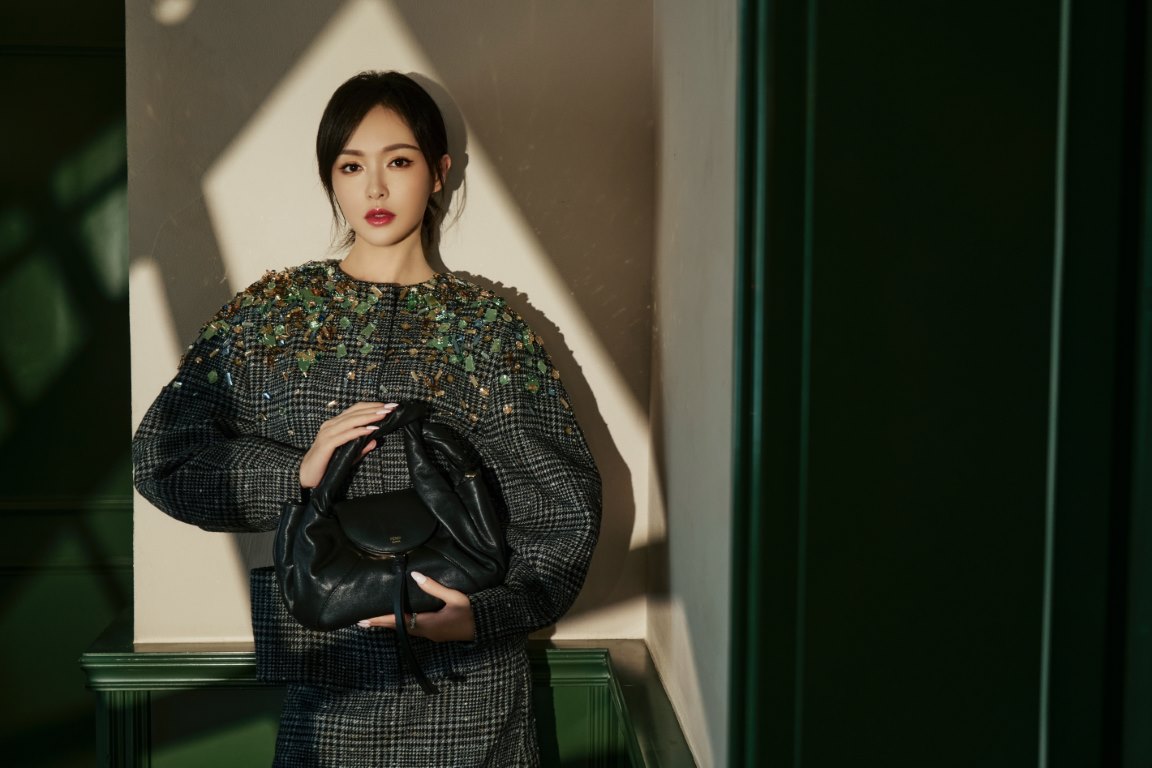  FENDI Spy Bag