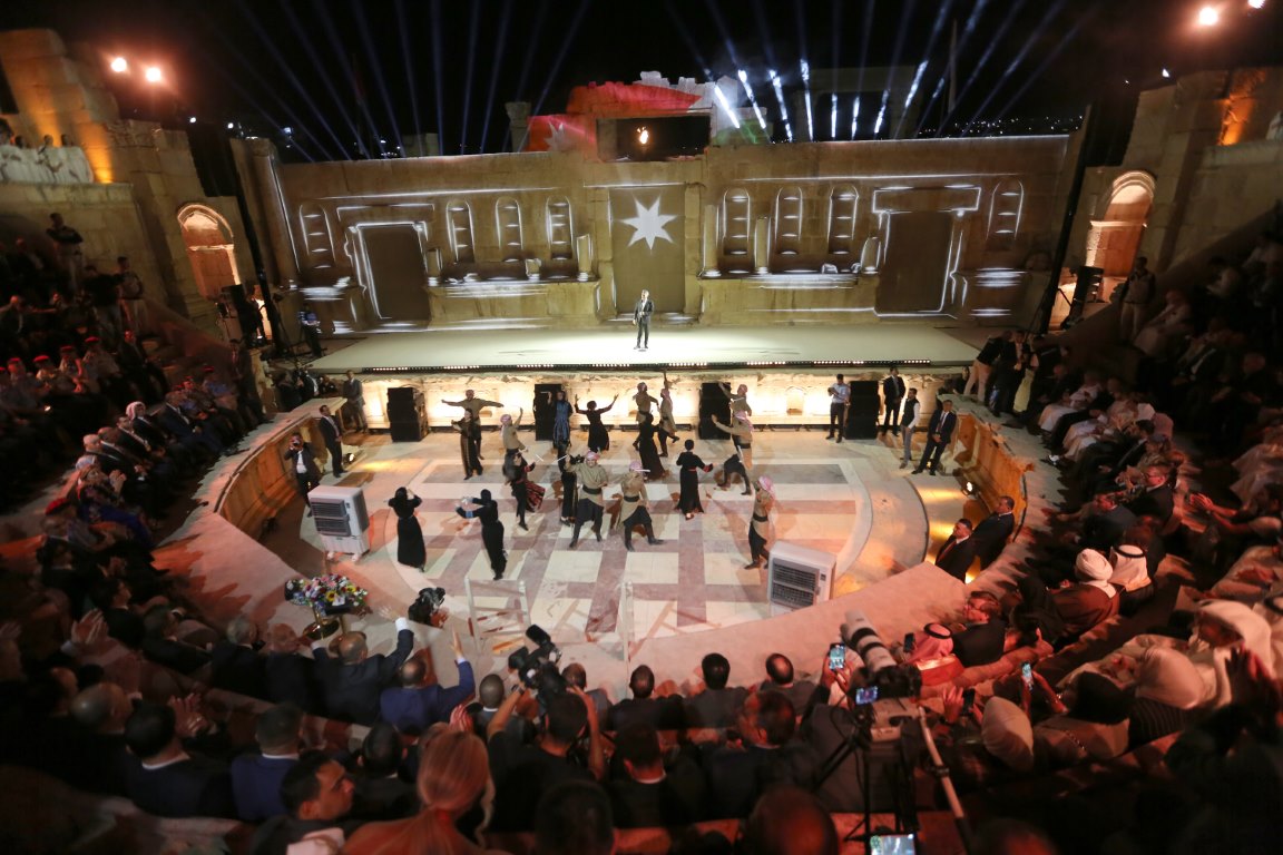 عمر العبداللات يشعل افتتاح مهرجان جرش