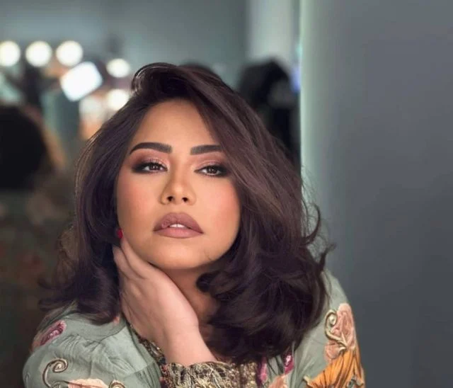 بين أزمة تنتهي وأخرى تتجدد شيرين عبد الوهاب تمر بأوضاع قانونية متوترة