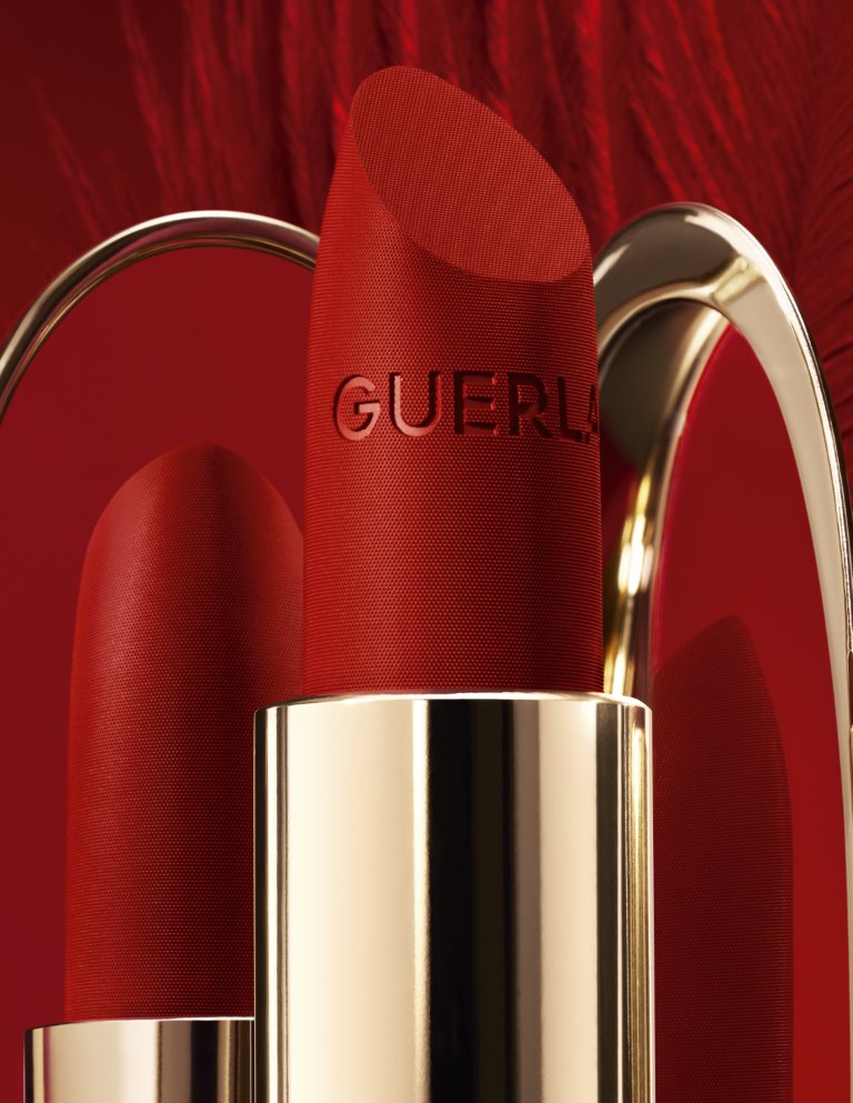 روج جي ماجيستيك فيذيرز من مجموعة جيرلان لخريف 2025