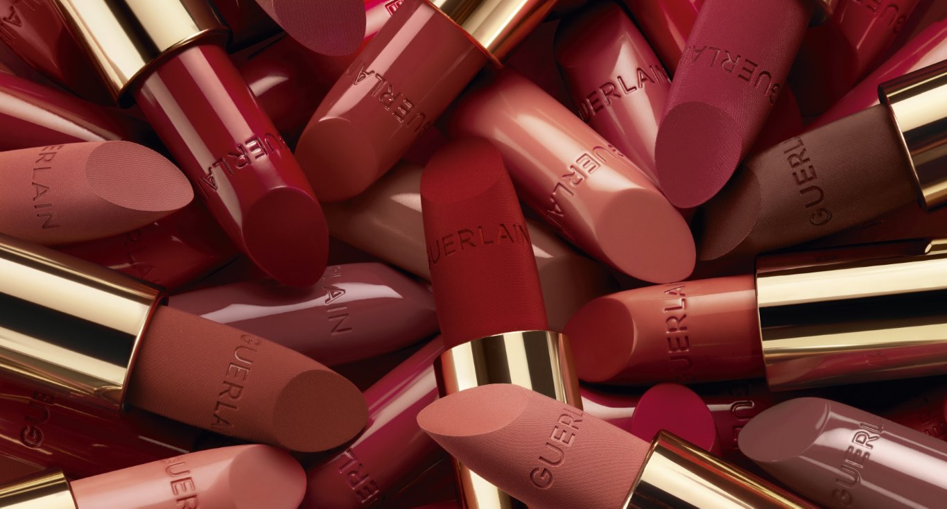 روج جي ماجيستيك فيذيرز من مجموعة جيرلان لخريف 2025