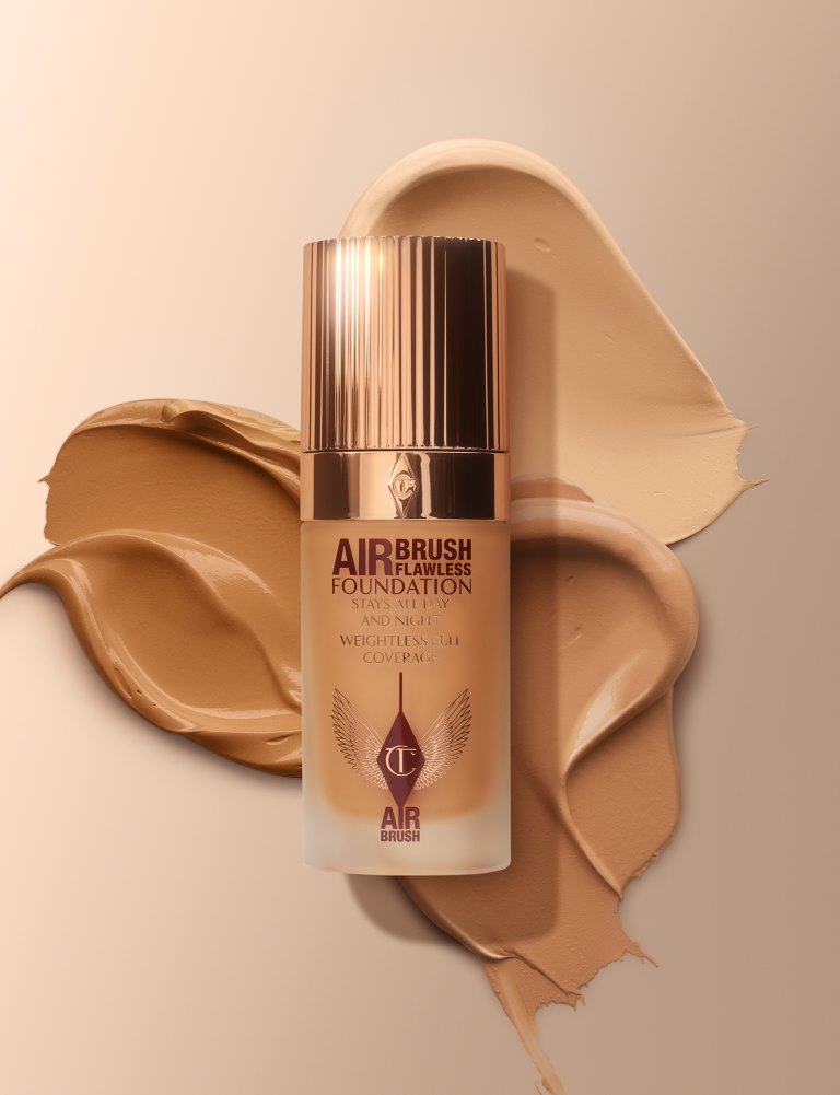 شارلوت تلبوري تكشف عن ابتكارين اثنين مميّزين من AIRBRUSH COMPLEXION