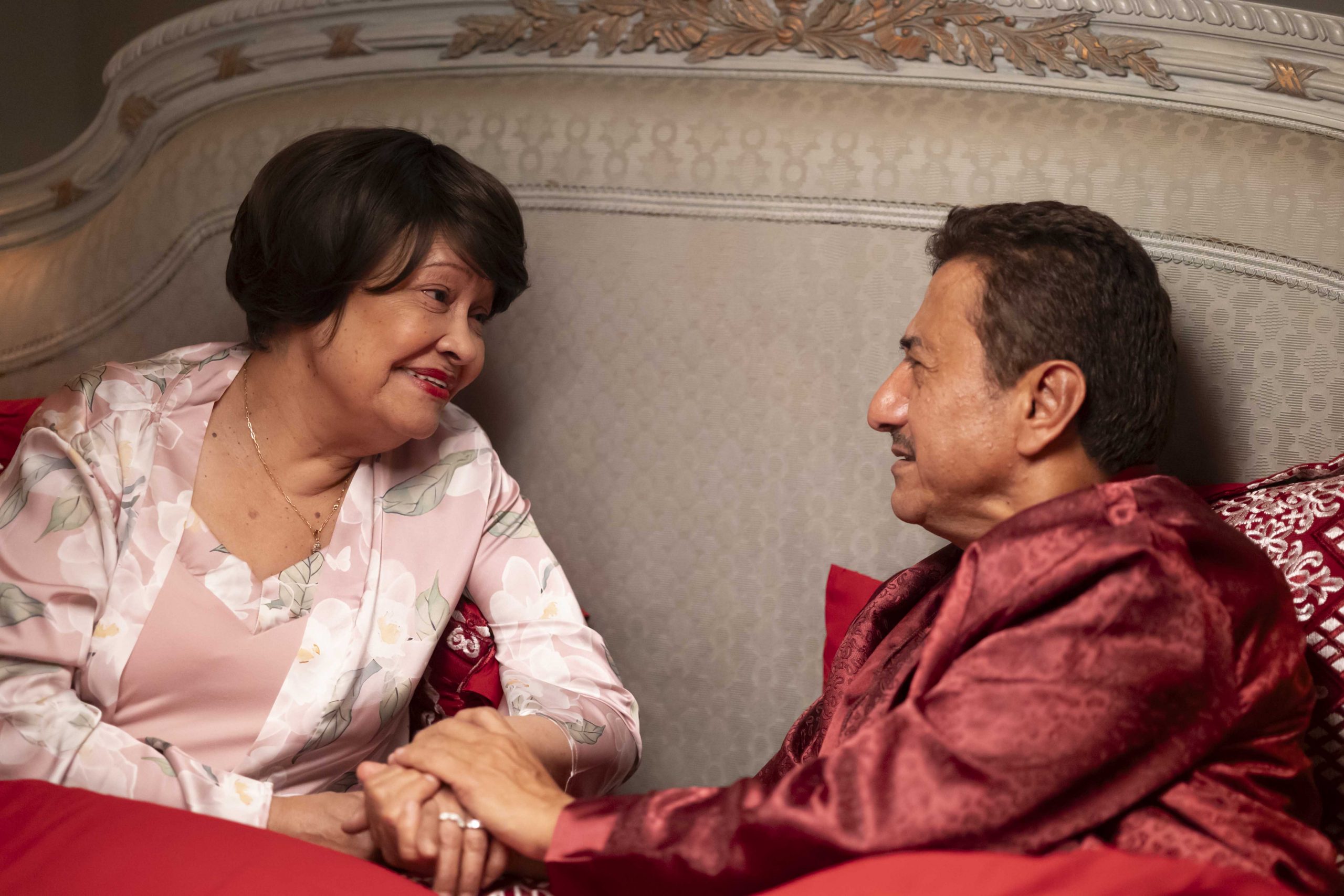 رحلة ناصر القصبي من السجن إلى البورصة في الكوميديا السعودية "فبراير الأسود"