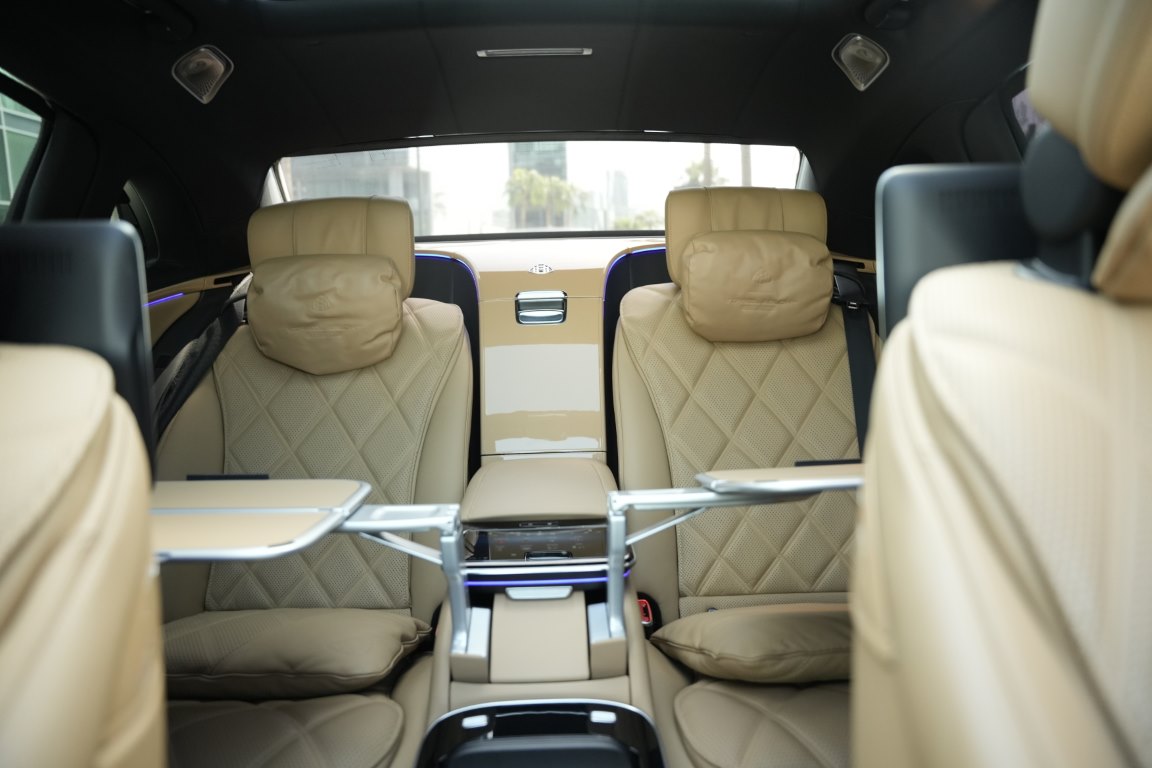 حين تمتزج الخصوصية بالرفاهية: خدمات السائق الخاص ترسم ملامح سفر المستقبل