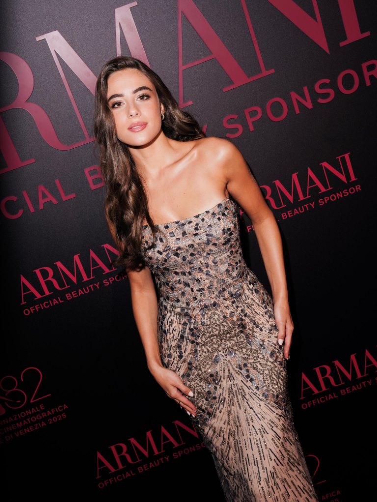 أندريا طايع