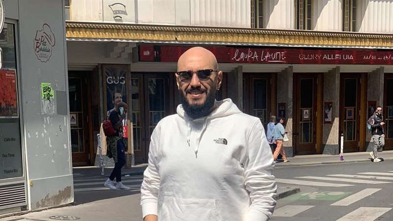 ريمون رمسيس يرد على عمرو سلامة بعد اتهامه للشركة المنتجة بالتزوير والتحايل القانوني