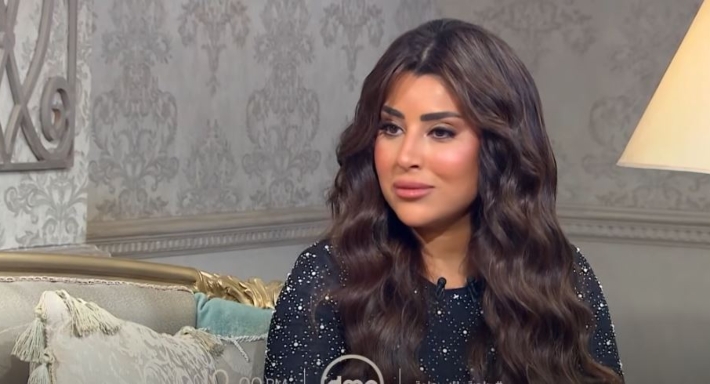 في حلقة قريبة من القلب آيتن عامر تتحدث عن حياتها الخاصة بتأثر مع صاحبة السعادة