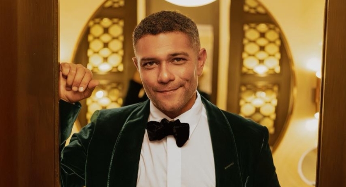 آسر ياسين يرد على انتقادات الفراخ والجمبري