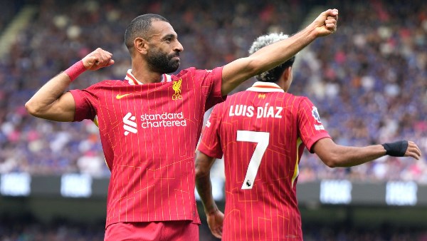 نجوم الفن يدعمون محمد صلاح ضد ناديه الإنجليزي ليفربول