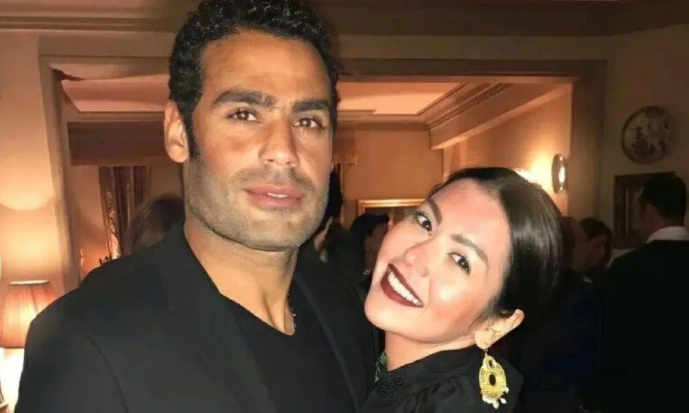 لقاء الخميسي تعلن عودتها لزوجها محمد عبد المنصف كلنا بنغلط والقوي اللي بيعترف بالغلط