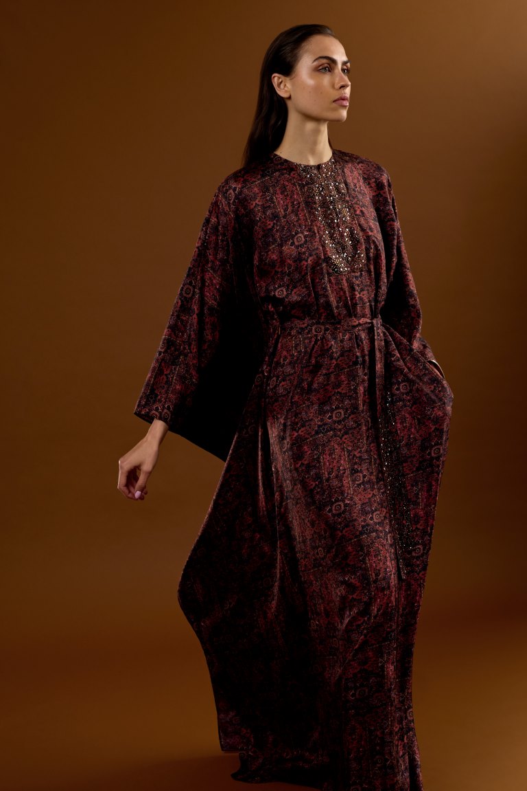 Max Mara تكشف عن التشكيلة الرمضانية 2026 