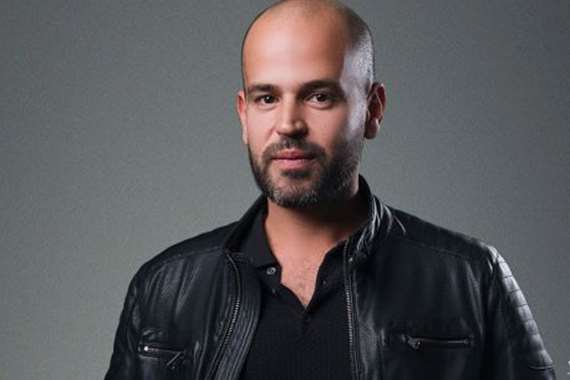 أبو يكشف عن جوانب من حياته الخاصة وكواليس تسجيل بعض أغنياته في لمن يهمه الفن