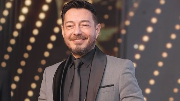 بعد نجاحه الساحق أحمد زاهر يوجه رسالة شكر مفصلة لفريق عمل مسلسل لعبة وقلبت بجد