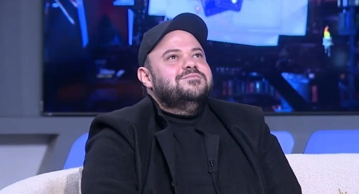 مدحت تيخا يكشف كواليس مشاركته في شيخ العرب همام ودور نور الشريف في بداية انطلاقته الفنية