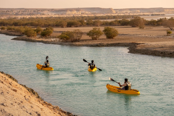 شهر رمضان الكريم وعيد الفطر السعيد في منتجعات أنانتارا صير بني ياس 