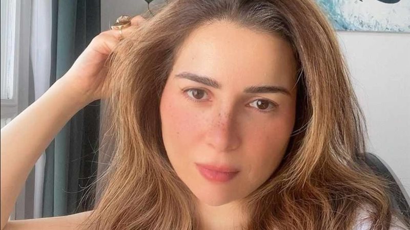 مي عز الدين توجه رسالة للفريق الطبي بشكركم من قلبي بالذات إنها عملية مكانتش سهلة