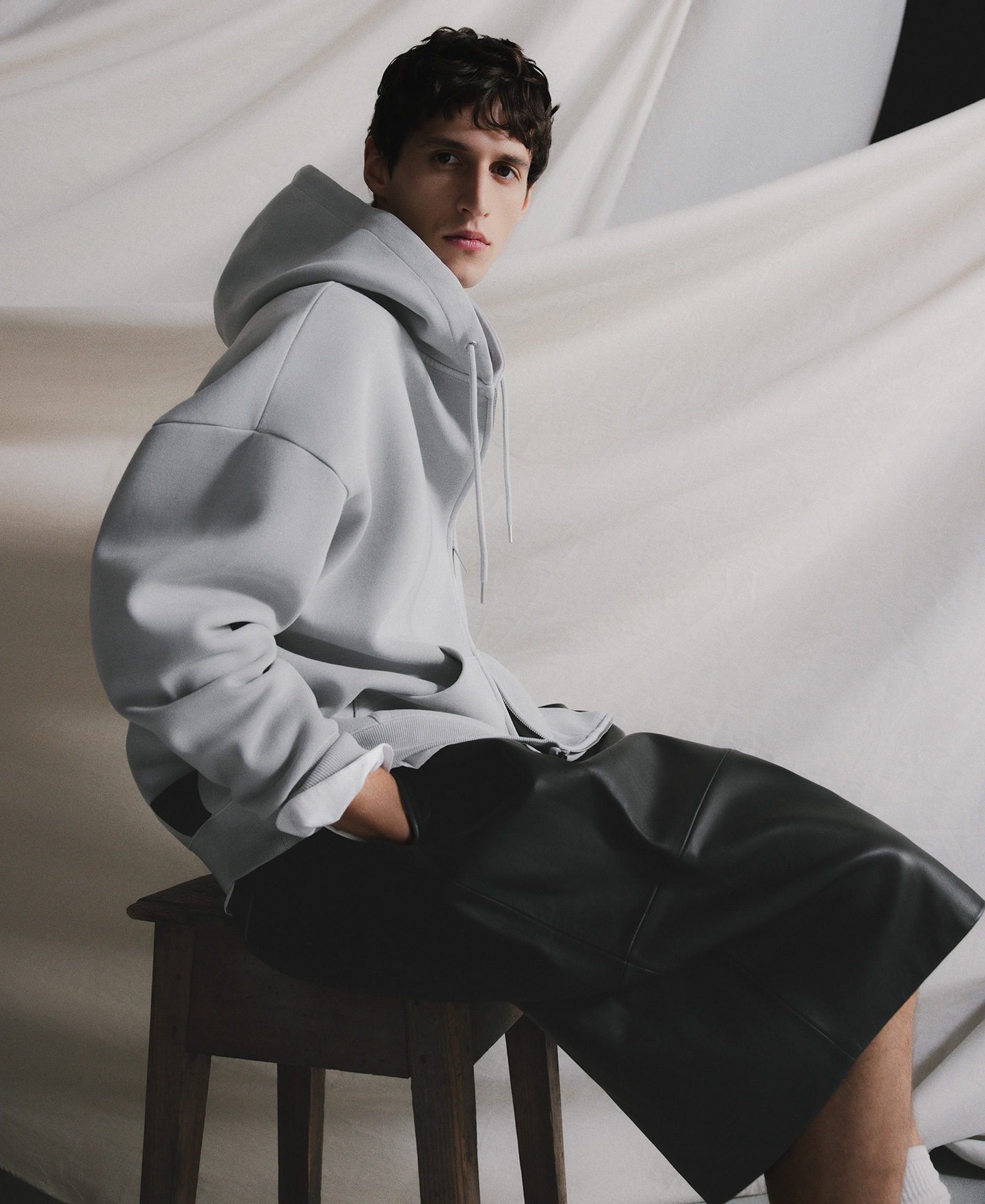 سحر الطبيعة والبساطة في مجموعة أدولفو دومينغيز لعام 2026