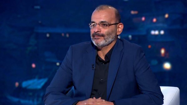 أيمن بهجت قمر يكشف حقيقة زواجه بعد توقعات آلان مصطفى