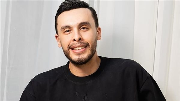 أيمن سليم يتحدث عن روج أسود وتناوله تحذيرات من قصص واقعية من واقع محاكم الأسرة المصرية