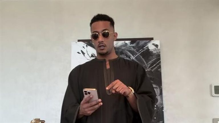 محمد رمضان يعتذر بطريقته لجمهوره ويطلق العيد الرسمي الأول للجلابية الصعيدي