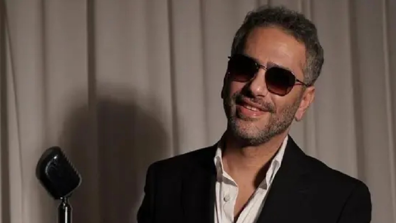 محمد فضل شاكر ينفي ظهور والده مؤخرًا بعد إخلاء سبيله ويطلب من الجمهور إعطاؤه وقت للراحة