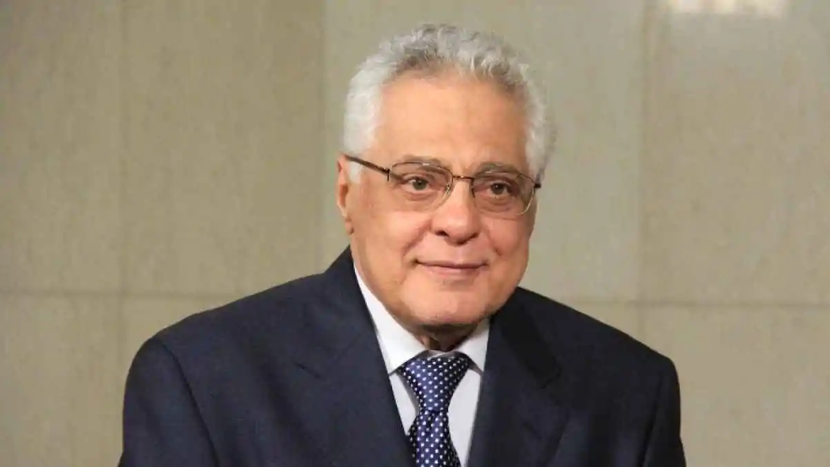 توفيق عبد الحميد يكشف طبيعة حالته الصحية وصعوبة العودة للتمثيل أجلس على كرسي متحرك