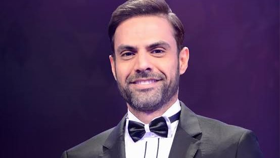أحمد حلمي وأمير طعيمة يعلنان تضامنهما مع السعودية والأخير يرد على الانتقادات