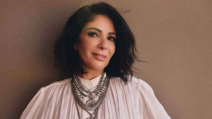 منى زكي تكشف دوافع نورا في طالع نازل هي مش شريرة بتاخد حقها